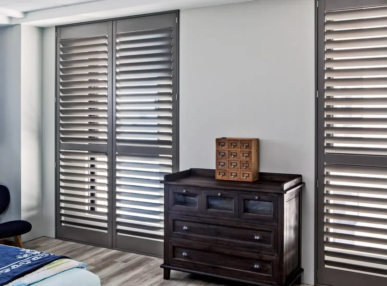 Shutters 3